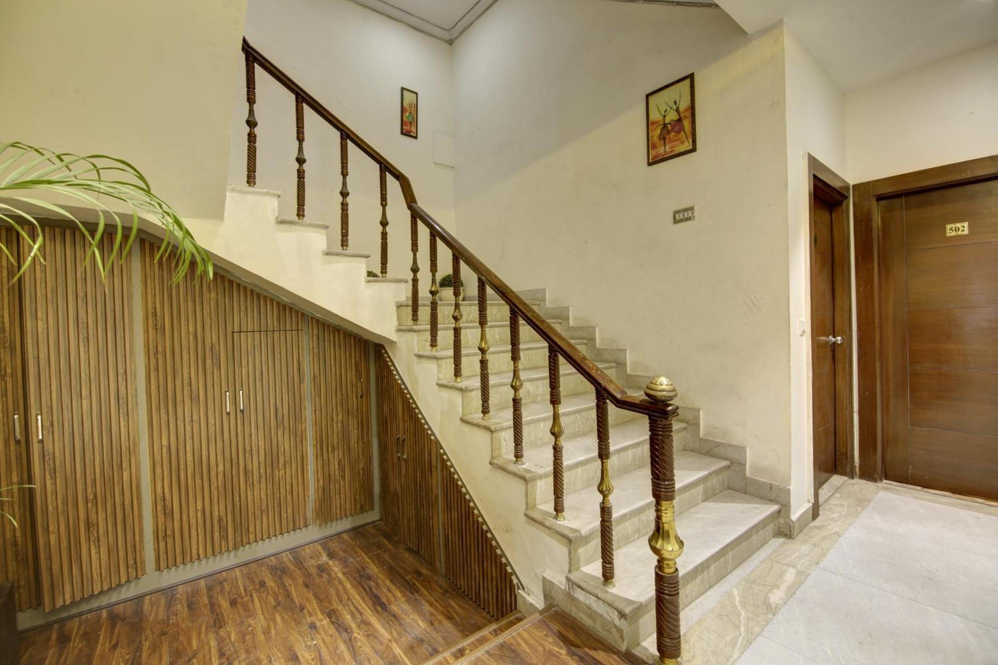 Hotel Kashish Plaza - 5 Mins From Metro Station دلهي المظهر الخارجي الصورة